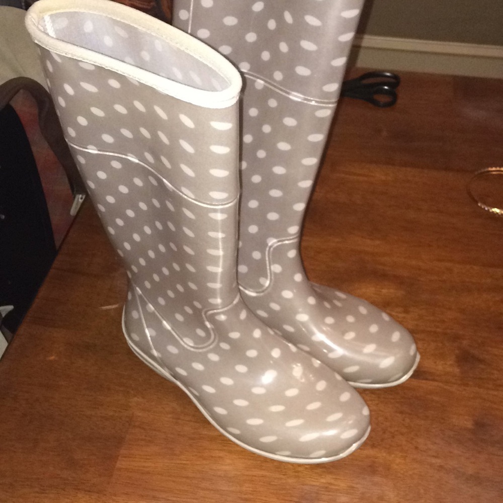 Polka Dot Rain Boots